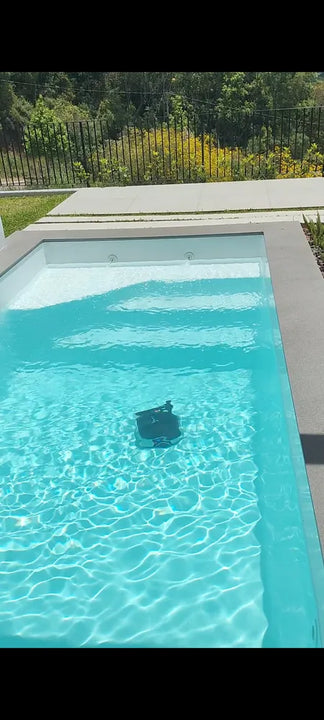 Robô Aspirador De Piscina Aquaplus Komeco Até 50 Metros