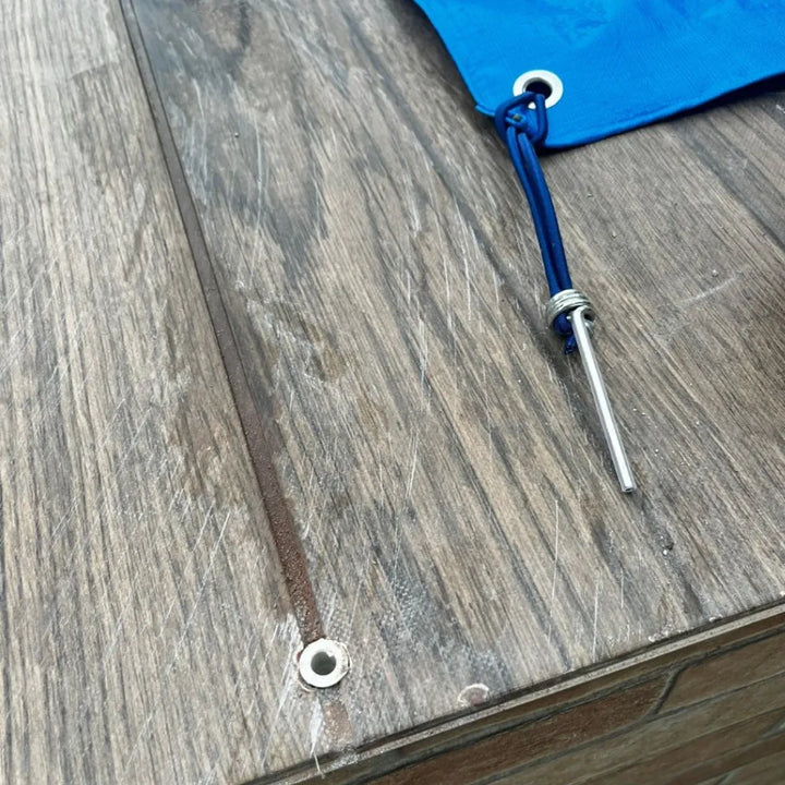 CAPA DE PISCINA 5,5X3,5 MTS 450 MICRAS, SUPORTA ATÉ 150 KGS DE PESO, COM RALO DE DRENAGEM .